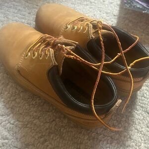 Women’s Tan Leather Boots